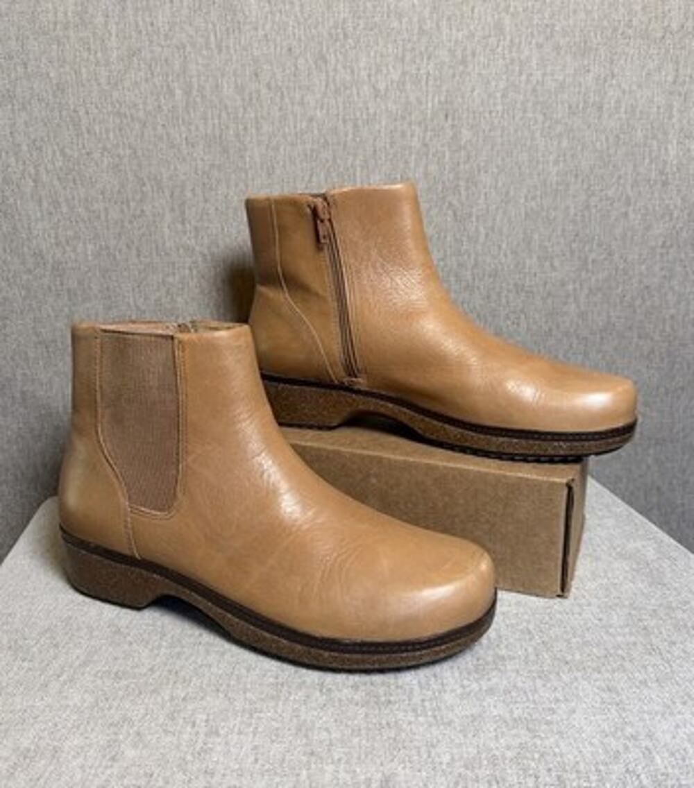 Brioso Harvey Women's Size 10 Chelsea Boots Carmel/Brown Leather Zipper Closure